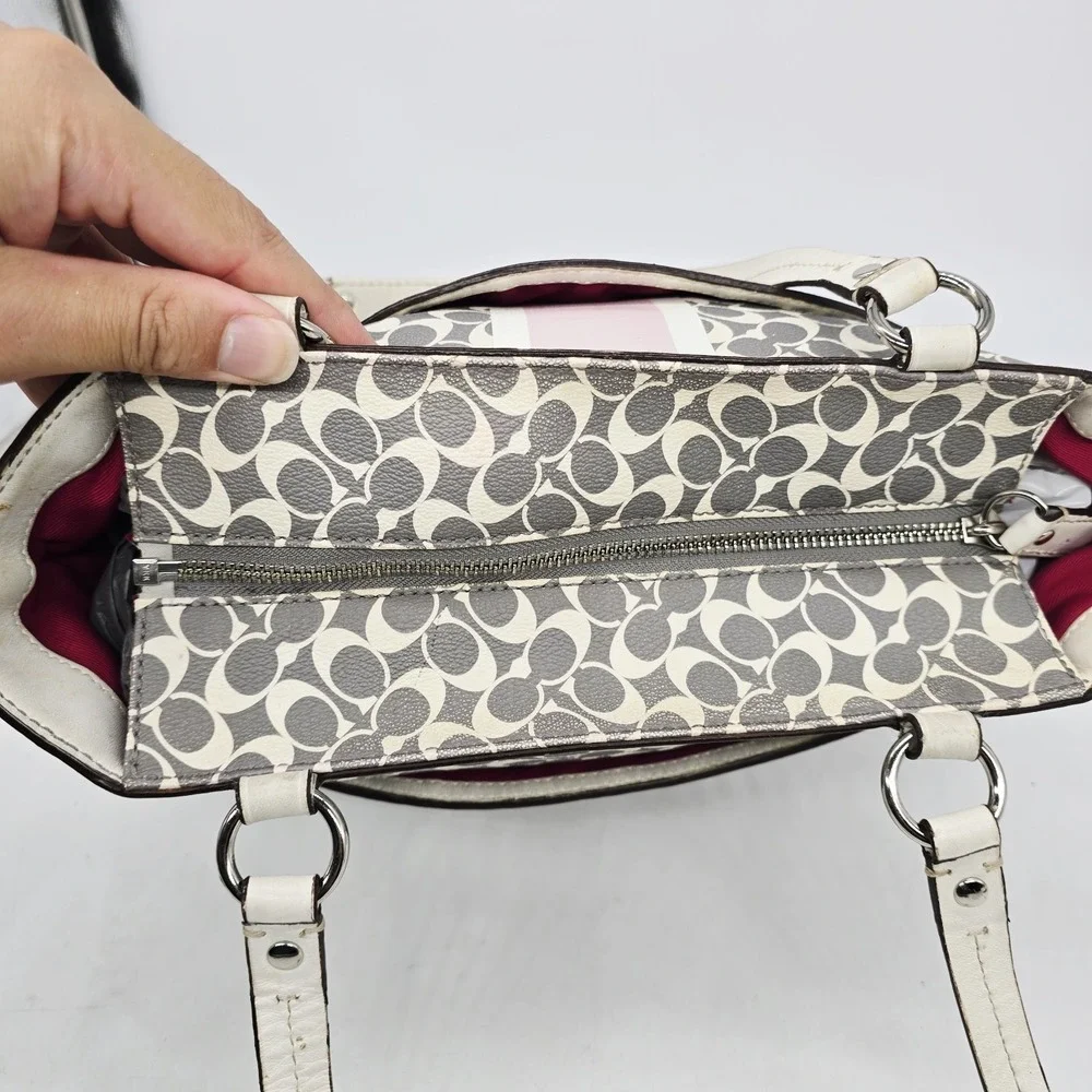 Coach Chelsea Heritage Stripe Tote Bag Purse Gray White Pink M1093-F15137